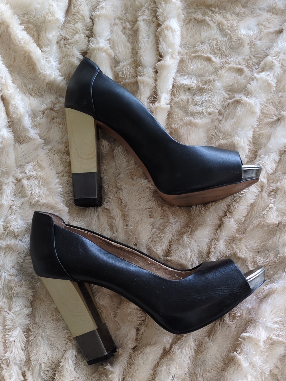 Black Open-Toe Block Heel Pumps - Women's